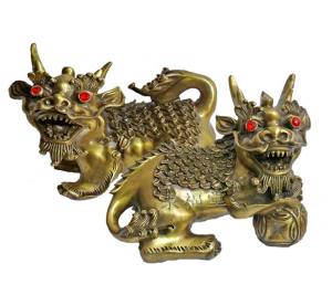 媲貅